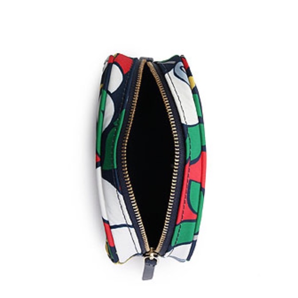 Dawn Breezy Floral Medium Dome Cosmetic Wrestle - Picture 4 of 5